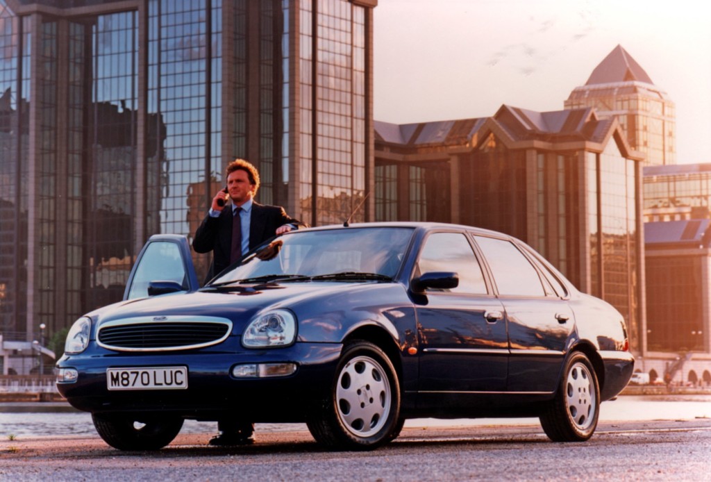 Ford Scorpio kao oda slabovidnosti.