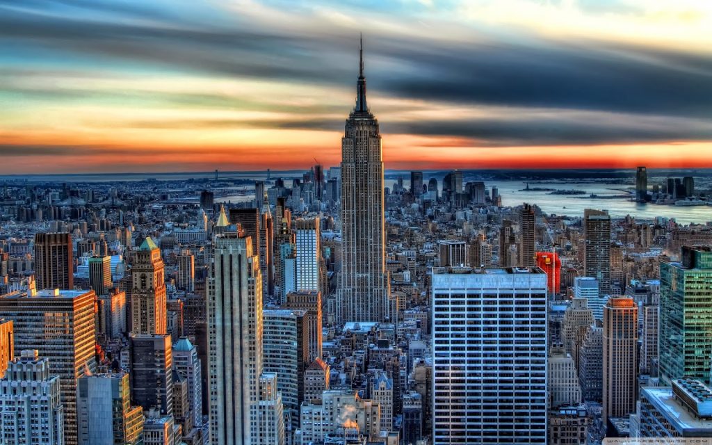 Pogled na panoramu koja opisuje New York