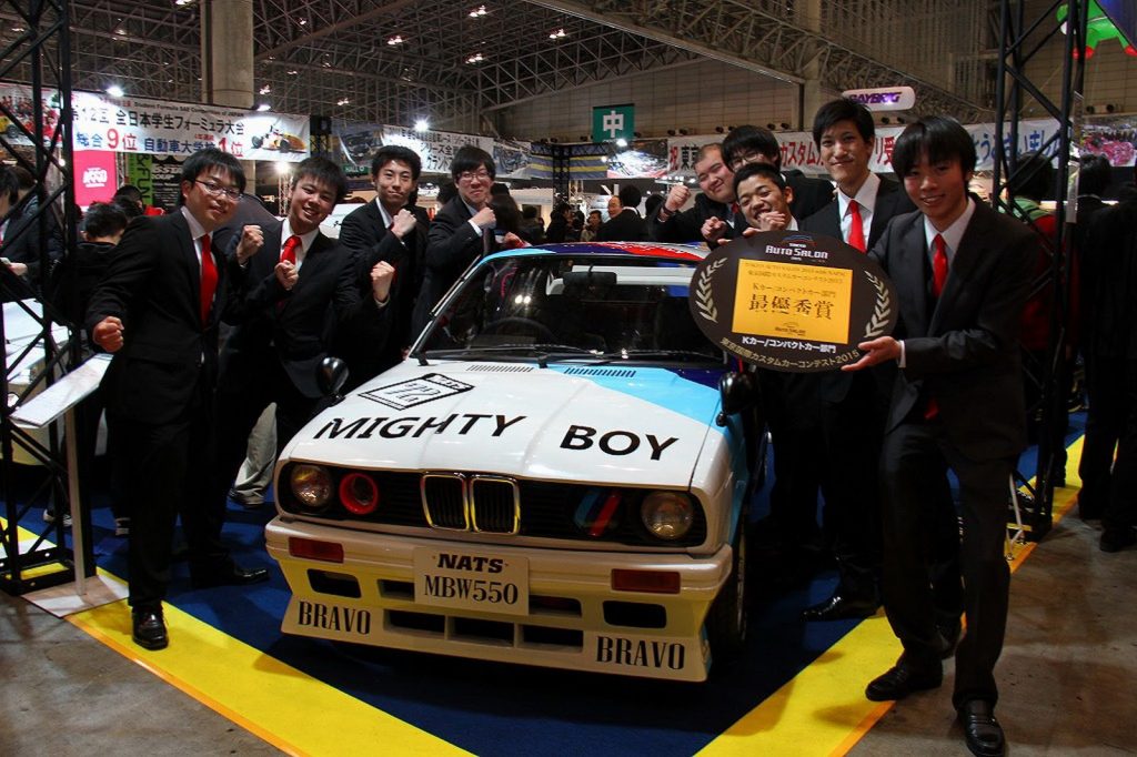 Dokon student i BMW-a pravi...