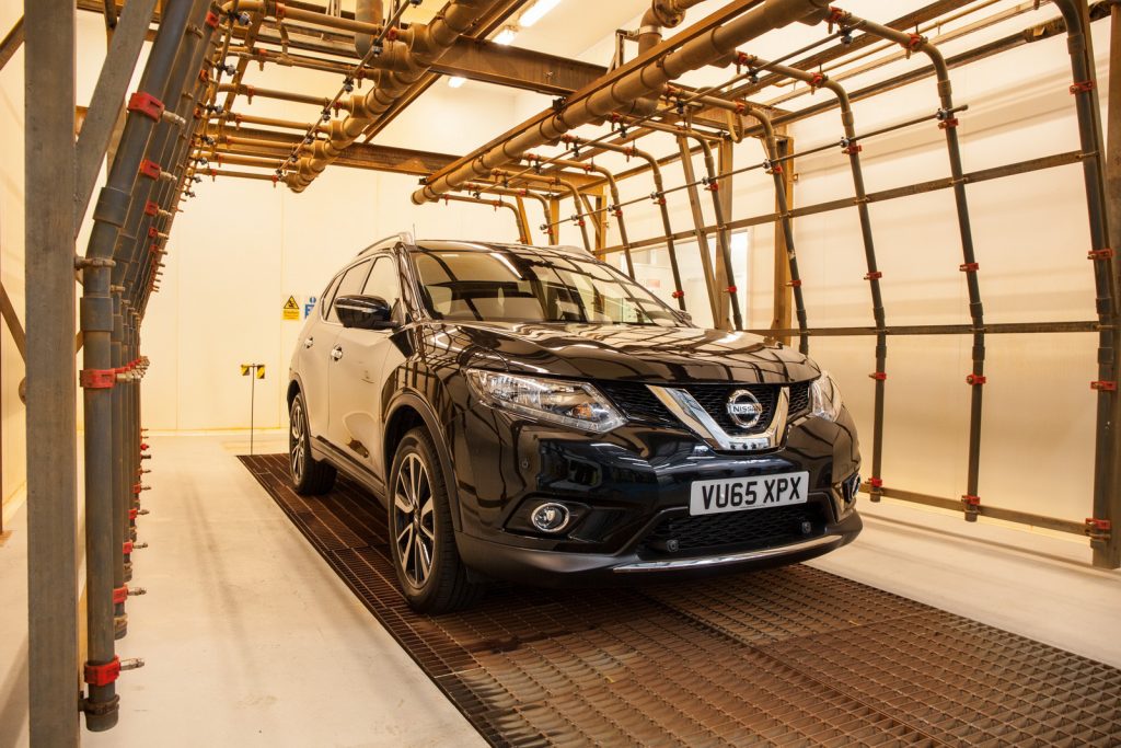 Ovako izgleda tijek testiranja zvučnika u automobilu.