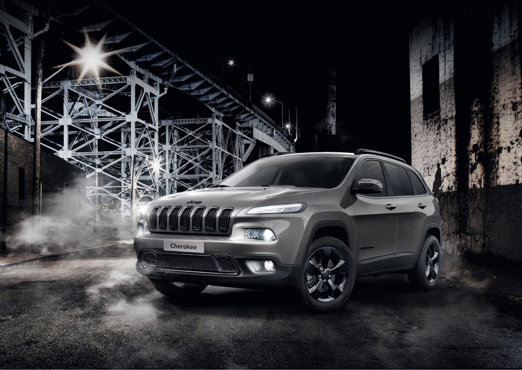 Jeep Cherokee "Night Eagle" - Diesel s četiri cilindara i "srednjim" nivoom opreme. Wow!