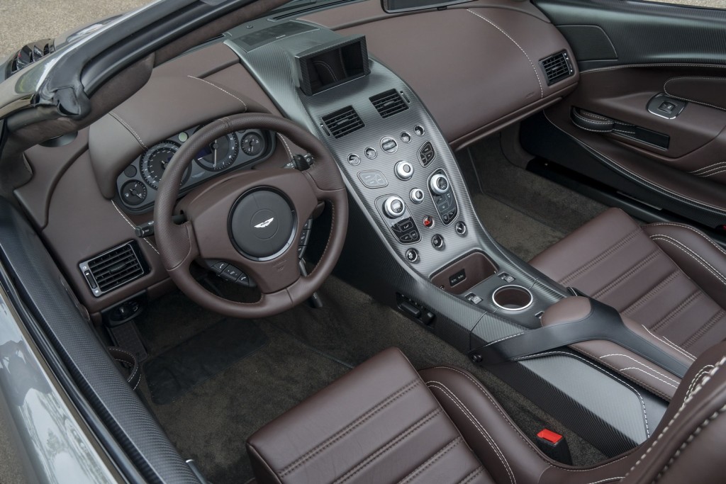 Aston Martin Vantage GT12 Roadster