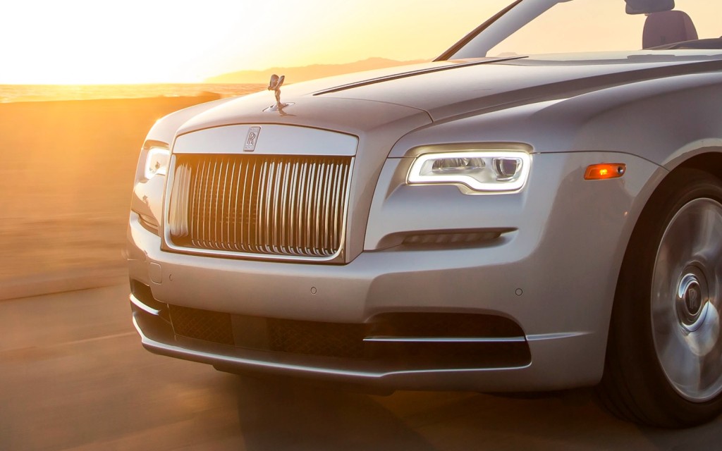 Spirit of Ecstasy na Rolls-Royceovom modelu Dawn