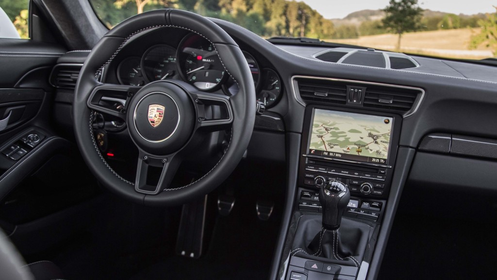 Ručni mjenjač – primarni razlog zbog kojeg su cijene otišle u nebesa...