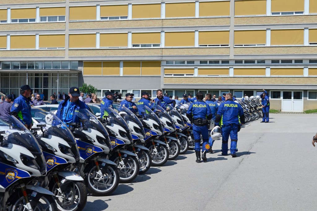 Obnovljen vozni park prometne policije za 29 milijuna kuna.