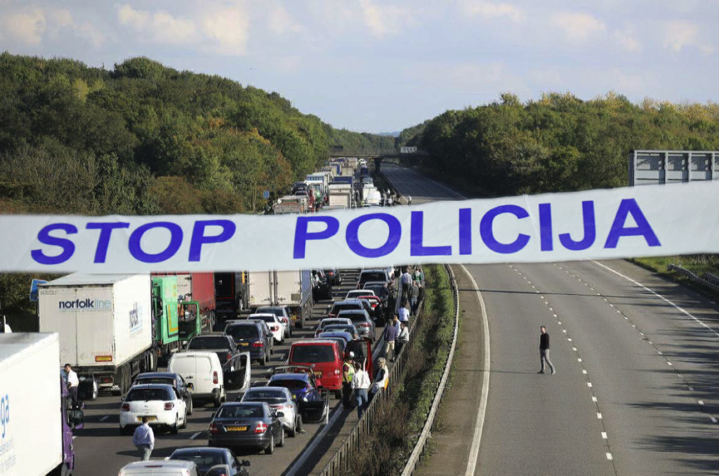 Policija ukazuje na stvarne krivce za gužve na cestama...