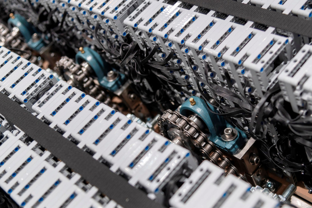 Bugatti Chiron - LEGO Technic