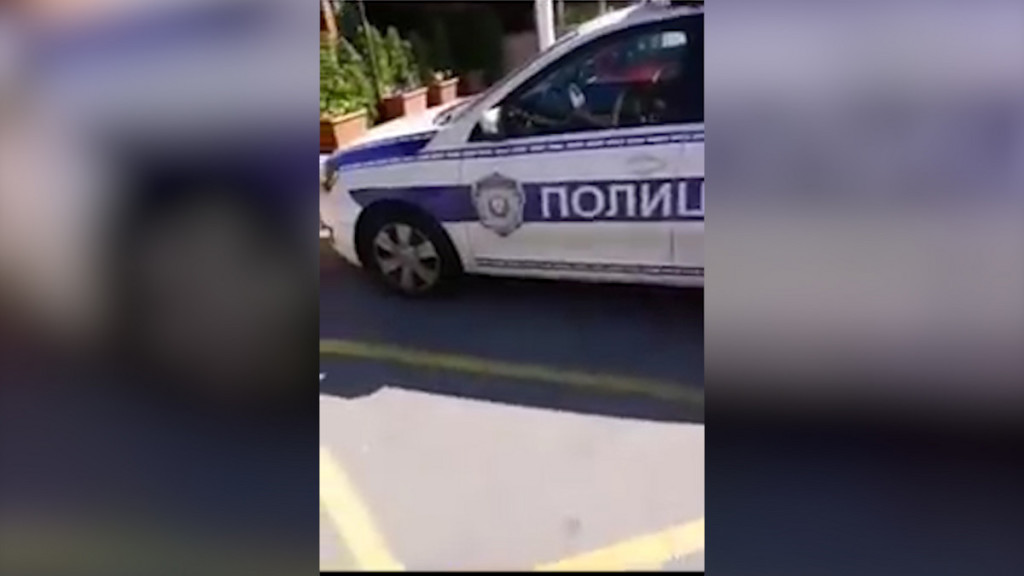 ukrao policijski auto i sve to prenosio live na svom facebooku