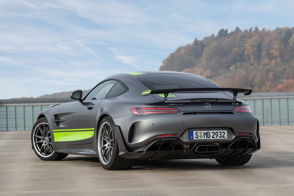 Mercedes-Benz AMG GT-R Pro - Previše sufiksa, ali odličan automobil.